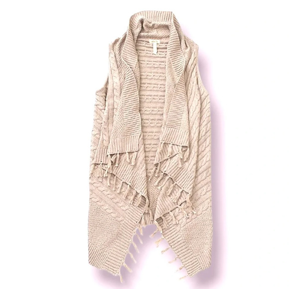 Matilda Jane Beige Cable-Knit Mind's Eye Vest - Picture 2 of 9